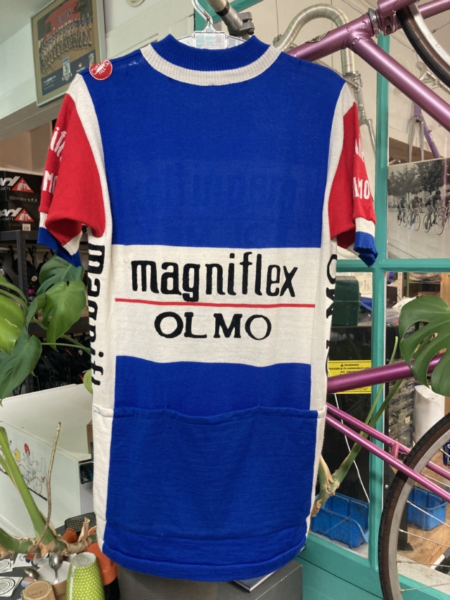 Vintage Cycling Jersey - Olmo Magniflex - Image 3