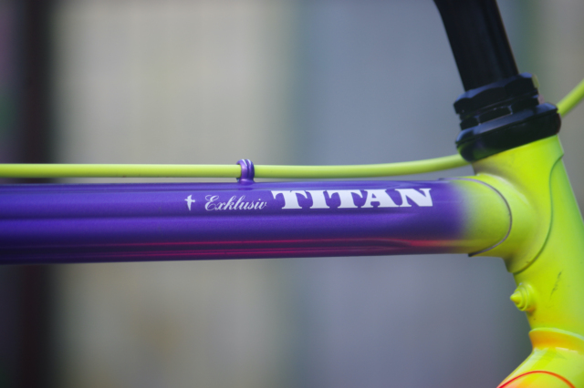 Titan Exclusive Retro Mountain Bike - Image 7