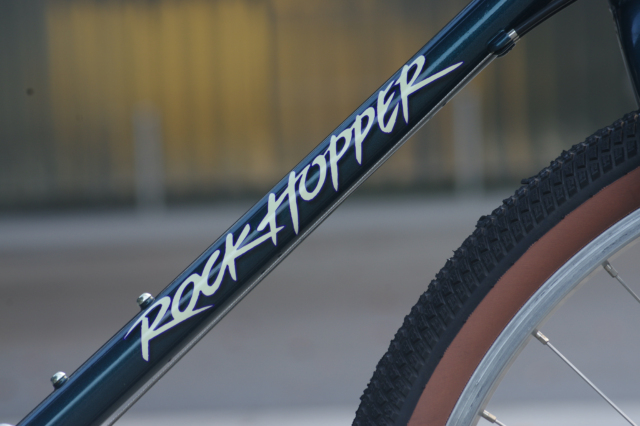 Specialized Rockhopper Retro Mountain Bike - Image 3