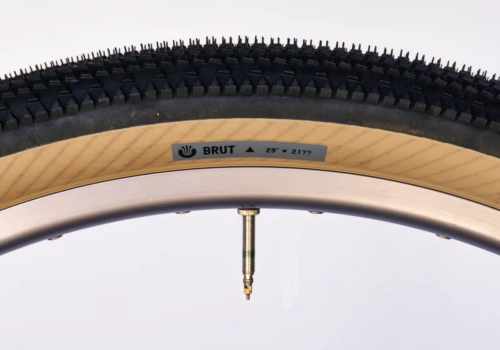 Ultradynamico Brut Race JFF Tyres 700x53 Tan/Black